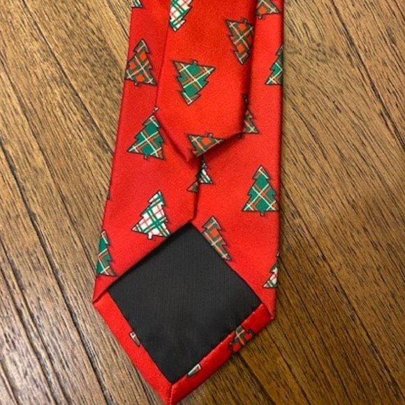 St. Nicholas Square Christmas Necktie - Picture 5 of 8
